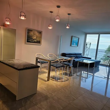 Blue Morning - Nowoczesny Z Widokiem Na Morze Playa Baltis - Sauna, Parking Gratis Apartmán